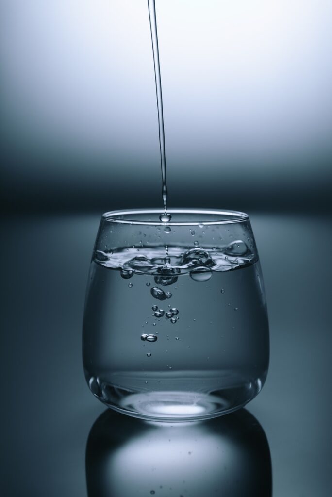 Drinking clean water from glass vessels