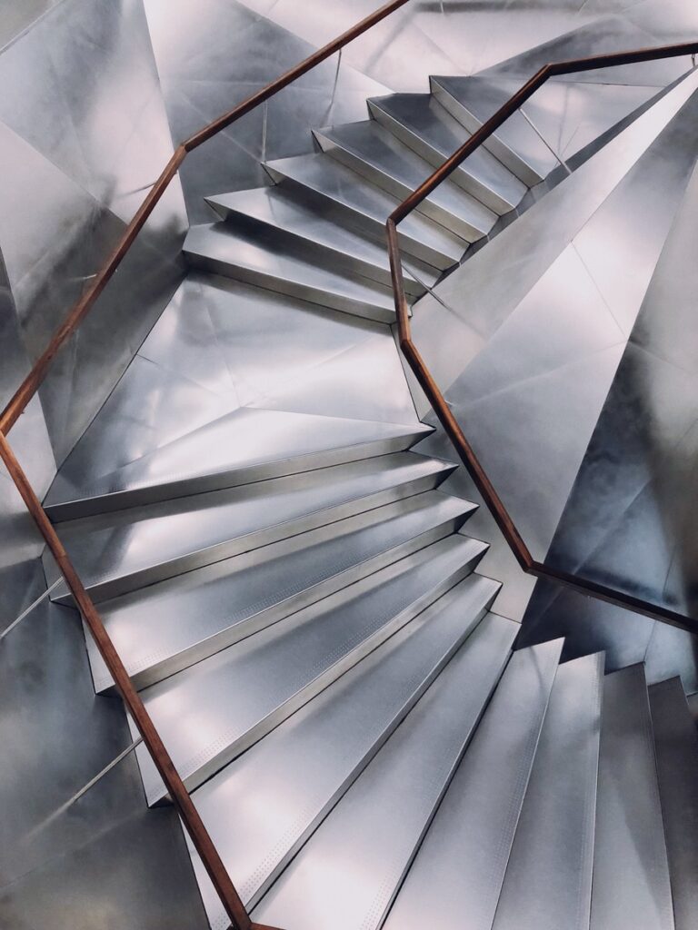 Metal - access to Heavenly Qi yet in contact with our roots, our Water phase